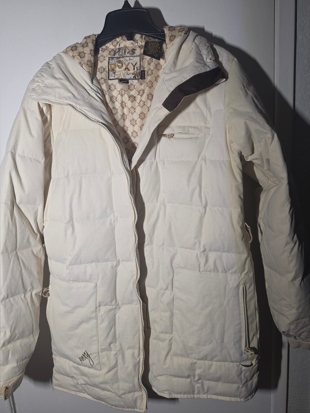 Roxy Women's Ivory Quilted Snow Puffer Jacket with Hood